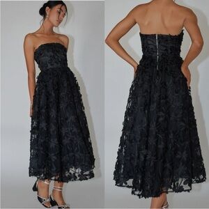 NWT Selfie Leslie Dori Floral Embellished Midi Dress - S